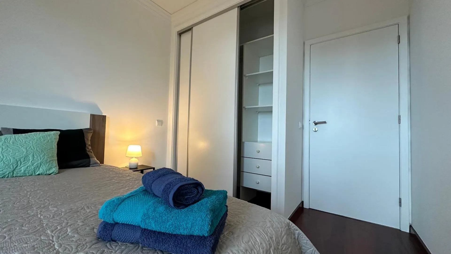 Center Funchal - Rooms For Rent Apartment