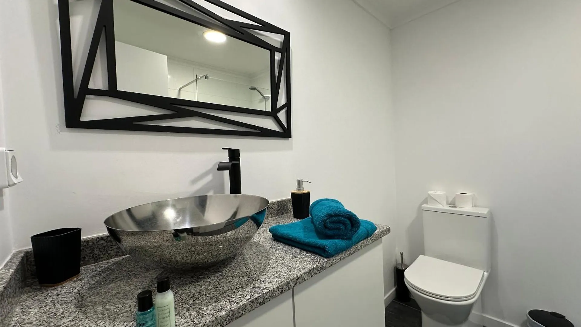 Apartment Center Funchal - Rooms For Rent