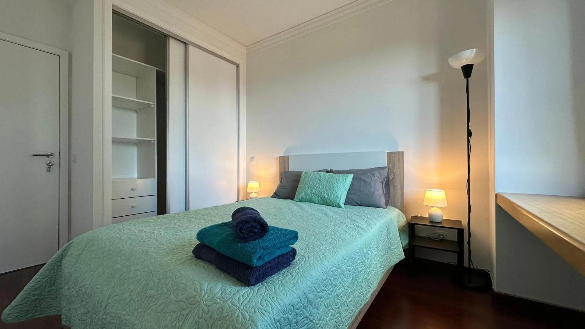 Center Funchal - Rooms For Rent 0*, Funchal (Madeira)