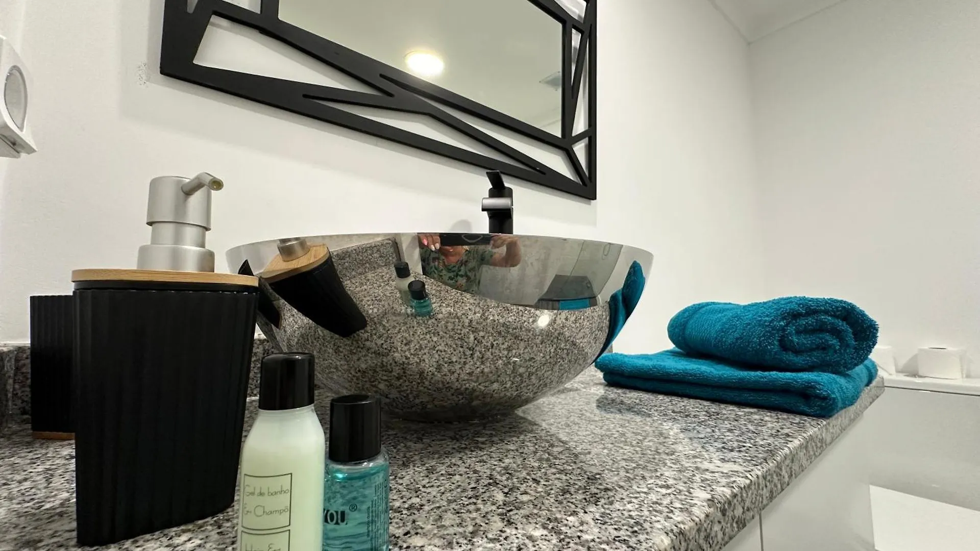 Center Funchal - Rooms For Rent Funchal (Madeira)